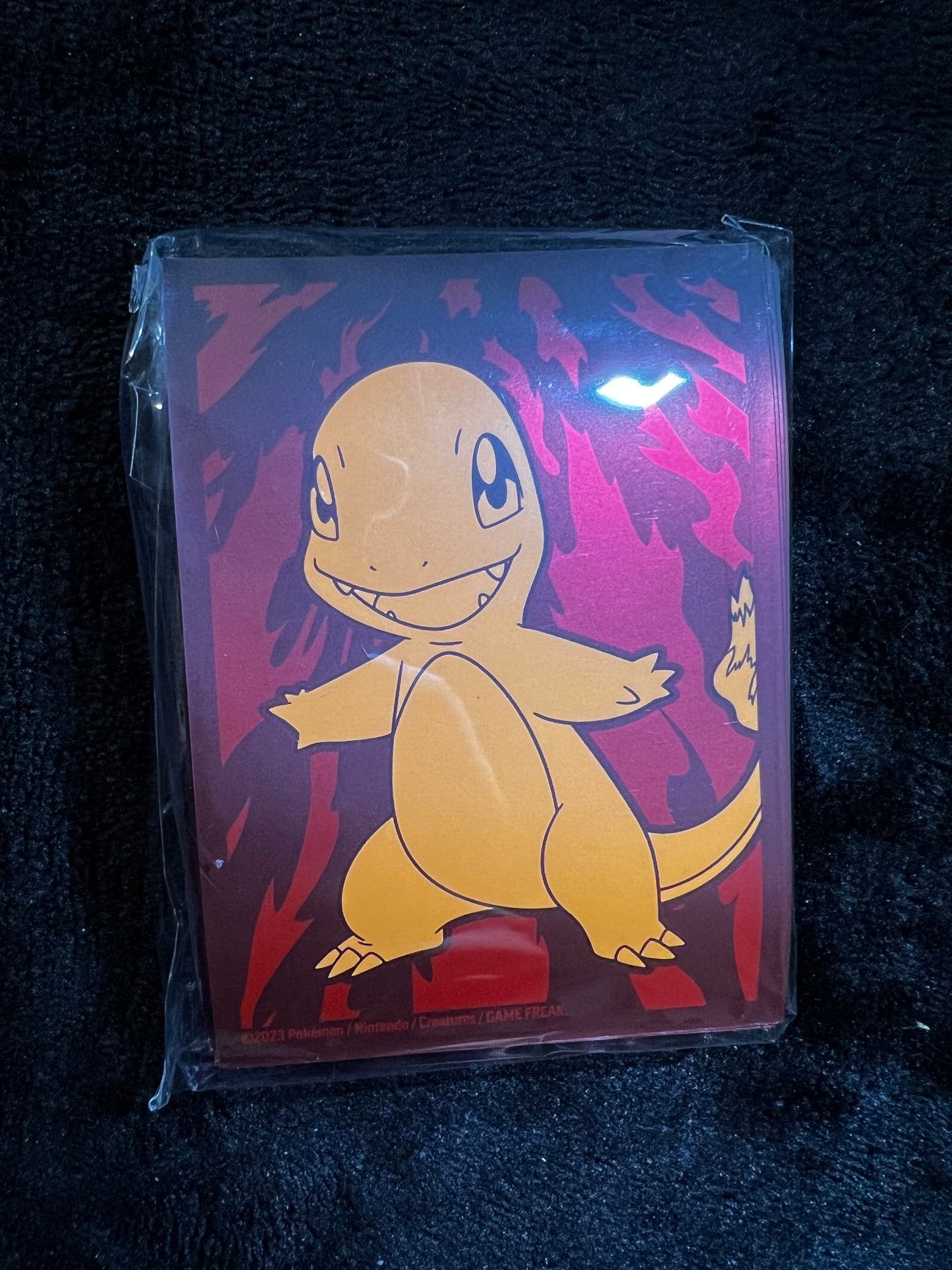 Pokémon TCG Scarlet & Violet: Obsidian Flames Deck Sleeves - Charmander