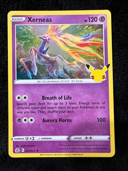 Xerneas Holo Rare - Celebrations Pokemon TCG Trading Card 12/25 NM 2021